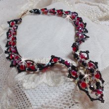 Robijn en zwart collier met Swarovski kristalfacetten en spinners